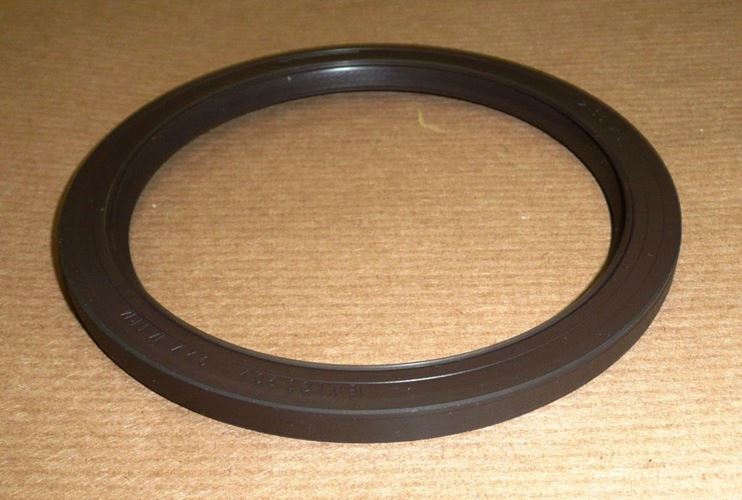 Uszczelka wału korbowego Citroen C4 Peugeot 406, 407, 806