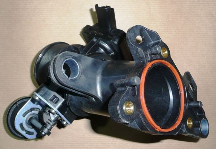 Przepustnica Citroen C4 C5 Peugeot 308 2.0 Hdi