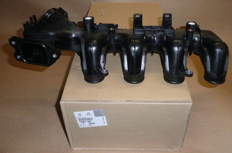 Kolektor ssący Citroen C4 C5 Peugeot 206 1.6 Hdi