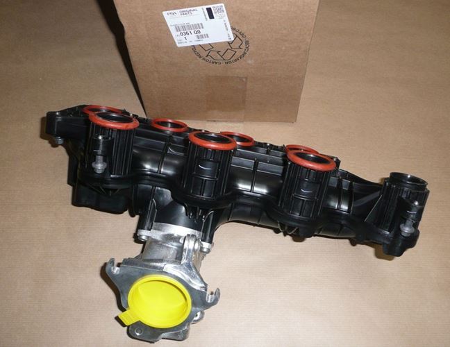 Kolektor ssący Citroen C5 X7 Peugeot 407 2.2 Hdi