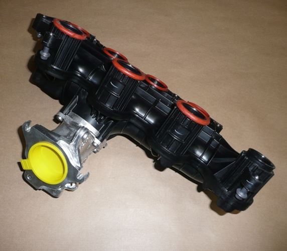 Kolektor ssący Citroen C5 X7 Peugeot 407 2.2 Hdi