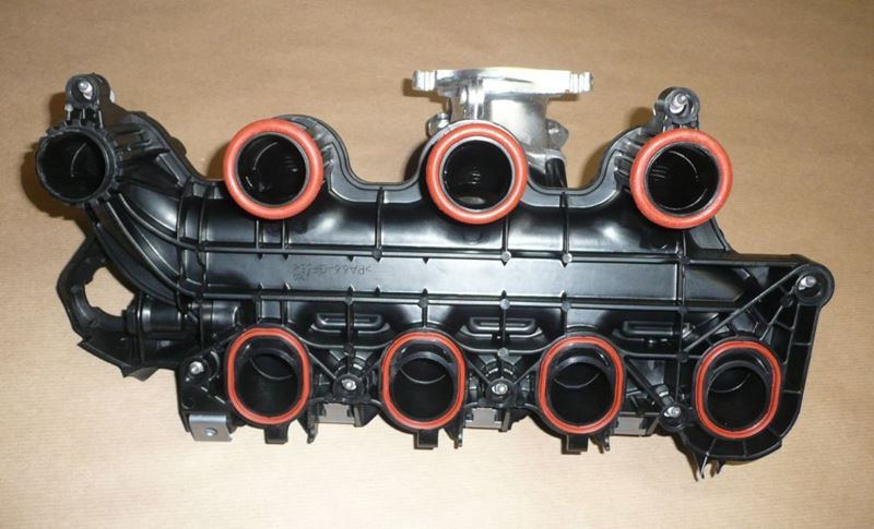 Kolektor ssący Citroen C5 X7 Peugeot 407 2.2 Hdi