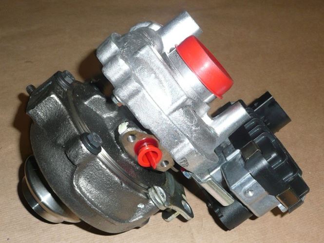 Turbosprężarka Citroen C5 Peugeot 407 607 2.7 Hdi