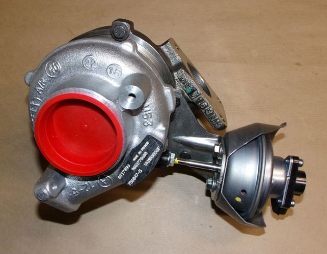 Turbosprężarka Citroen C4 Peugeot 308 407 2.0 Hdi