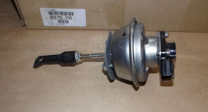 Kapsuła sterowania turbo PSA 2.0 Hdi 136k