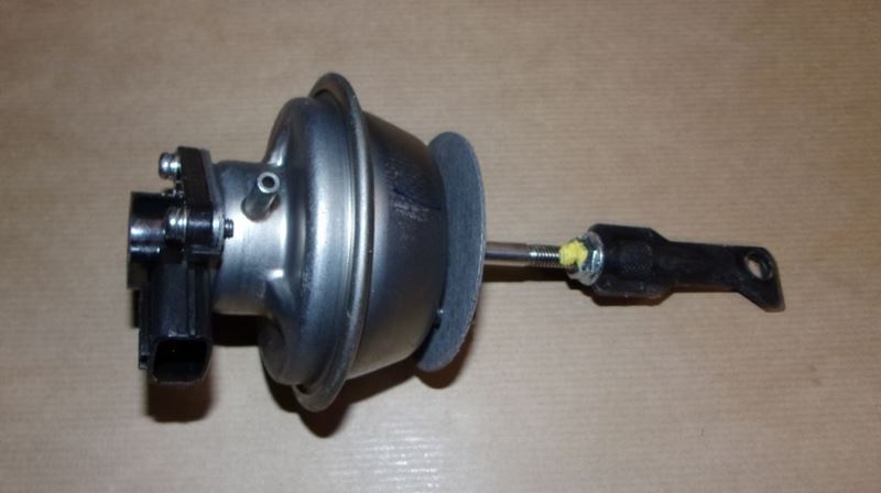 Kapsuła sterowania turbo PSA 2.0 Hdi 136k