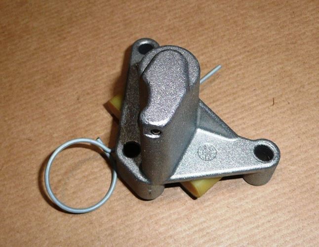 Napinacz łańcucha rozrządu Citroen C4, C5, Peugeot 308 2.0 Hdi