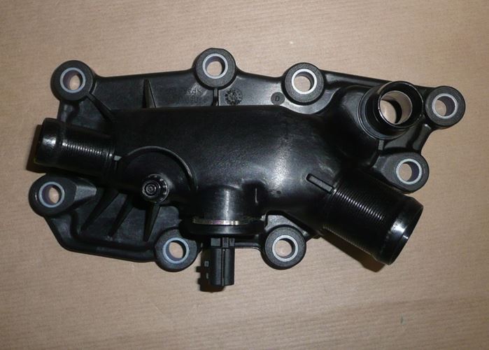 Obudowa termostatu Renault Megane III 1.4 Tce