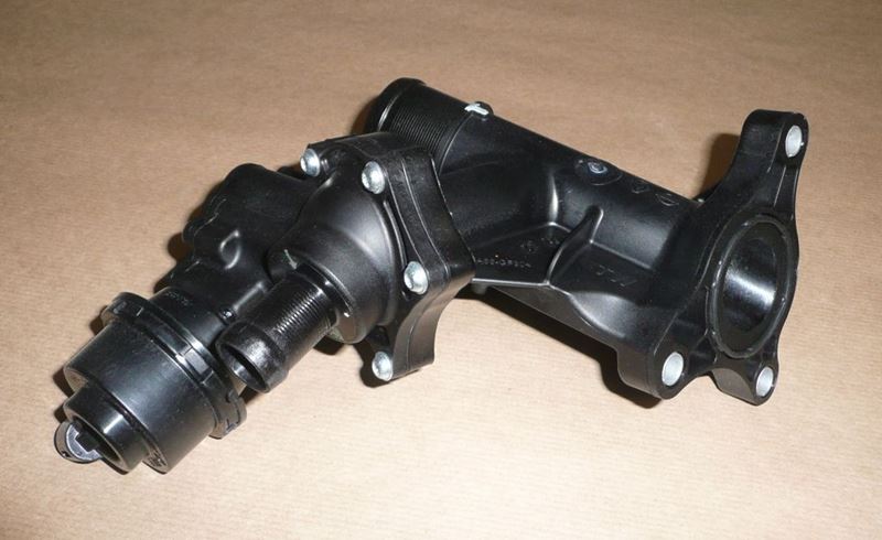 Obudowa termostatu Renault Megane III 1.6 Dci