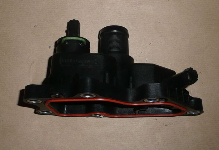 Obudowa termostatu Renault Twingo III 1.0 Sce