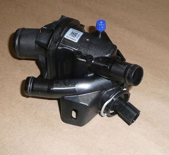 Obudowa termostatu Renault Master III 2.3 Dci