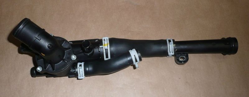Obudowa termostatu Renault Megane III 1.6 Dci