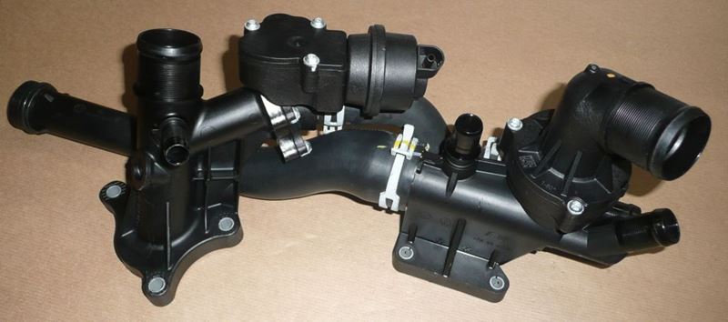 Obudowa termostatu Renault Megane III 1.6 Dci