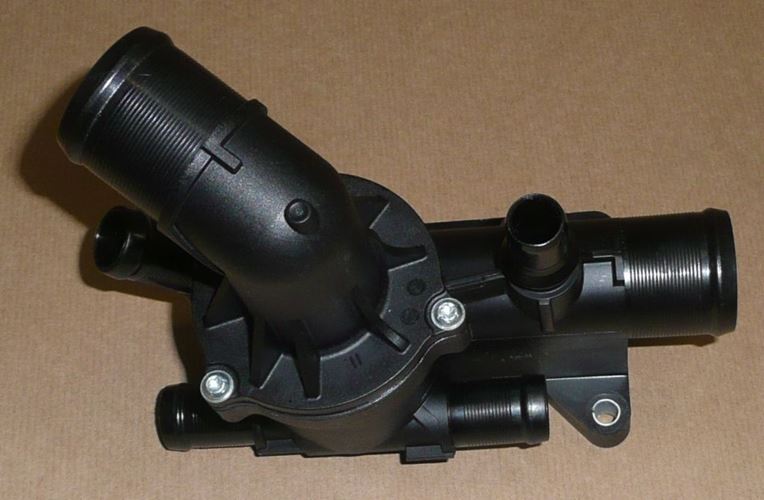 Obudowa termostatu Renault Megane III 1.6 Dci