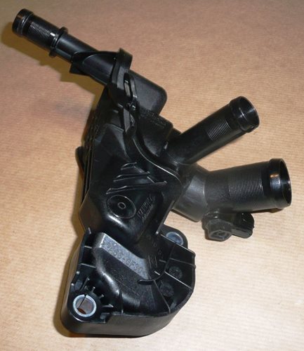 Obudowa termostatu Renault Clio IV 0.9 Tce