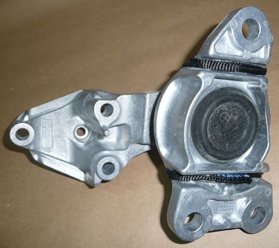 Poduszka silnika Renault Megane III 1.9 Dci