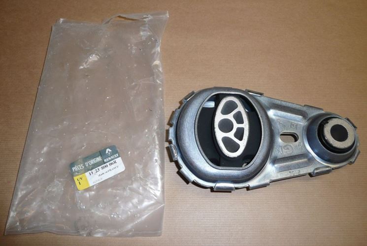 Poduszka silnika Renault Megane III 1.5 Dci
