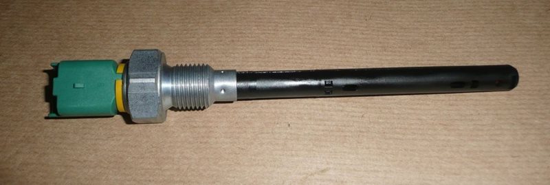 Czujnik poziomu oleju Citroen C4 Peugeot 307 2.0 Hdi
