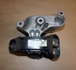 Poduszka silnika Renault Megane IV 1.6 16V Sce