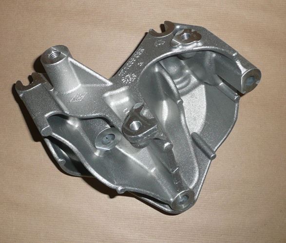 Napinacz alternatora Renault Trafic III