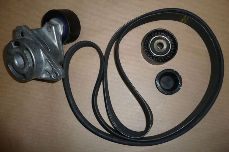 Komplet paska klinowego Renault Master II 2.5 Dci