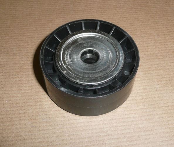 Rolka napinacza paska klinowego Renault Clio Kangoo 1.2