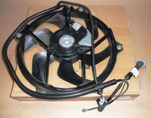 Wentylator chłodnicy Peugeot 406 2.0 2.2 Hdi 450W