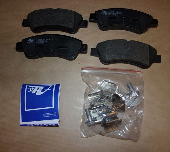Klocki hamulcowe Citroen Berlingo Citroen C2 Peugeot 207 208 przód