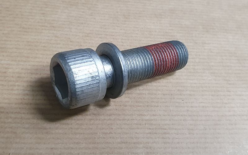 Śruba 16x150-50