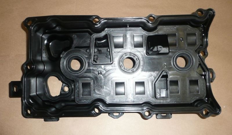 Pokrywa rozrządu Renault Laguna III 3.5 V6