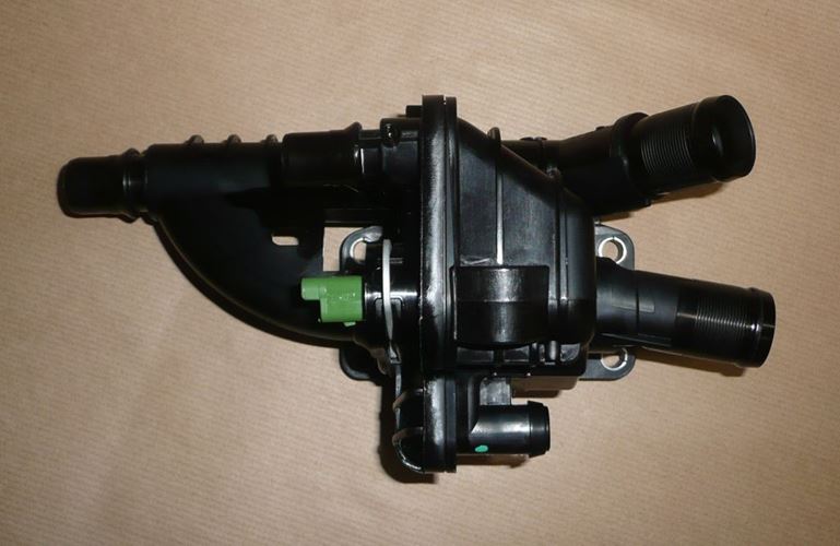Obudowa termostatu Citroen C3 C4 Peugeot 206 207 301
