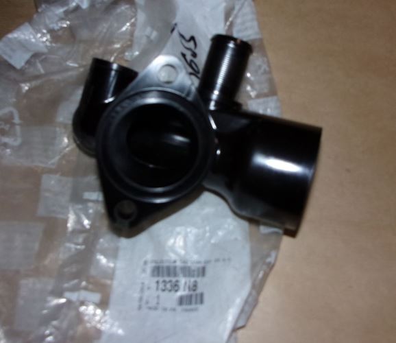 Obudowa termostatu Peugeot 206 1.9 D DW8
