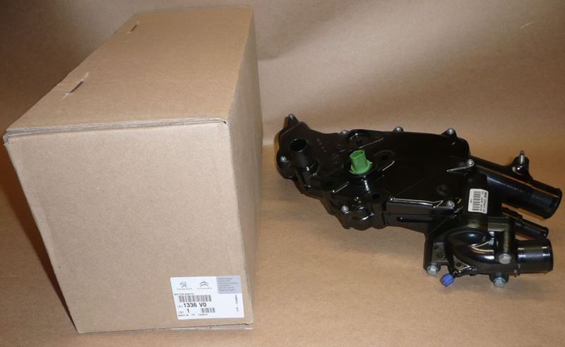 Obudowa termostatu Citroen C5 Peugeot 607 2.2 Hdi