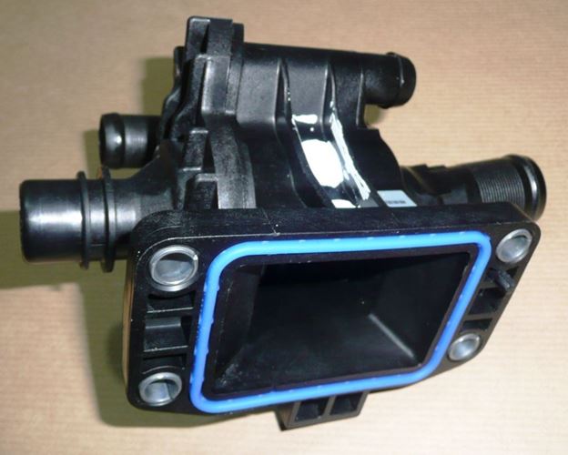 Obudowa termostatu Citroen Berlingo Peugeot 206 207