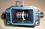 Obudowa termostatu Citroen Berlingo Peugeot 206 207