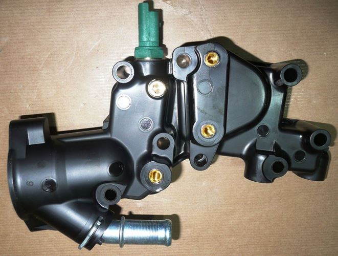 OBUDOWA TERMOSTATU C BERLINGO,C2,XSARA 2