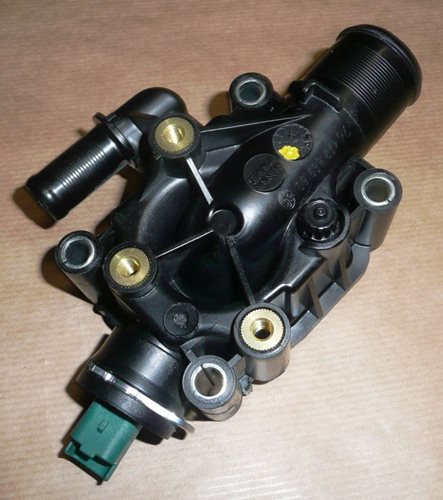 Obudowa termostatu Citroen C2 C3 C4 Peugeot Partner