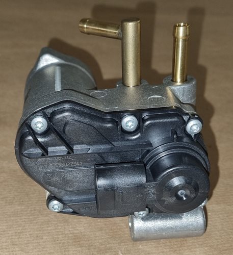 Zawór EGR Renault Master II 3.0 Dci 04-10
