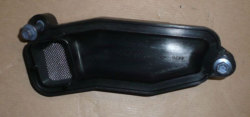 Smok pompy oleju Renault Master III