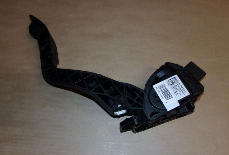 Pedał gazu Citroen C2 C3 Peugeot 207 208 301 2008
