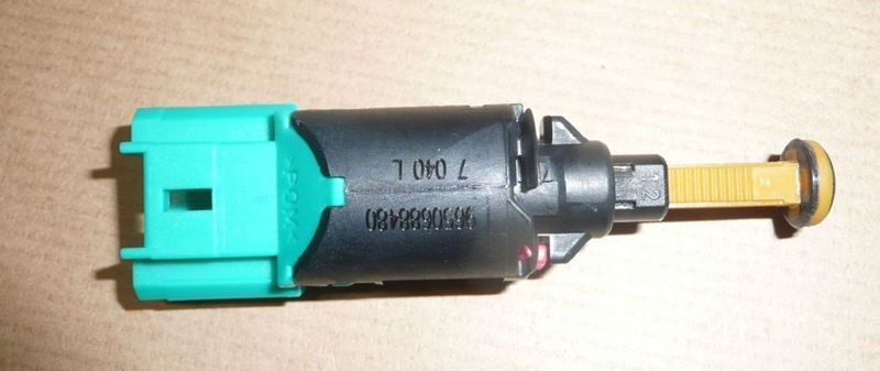 Włącznik świateł stopu Citroen C2 C3 Peugeot 207 307 308