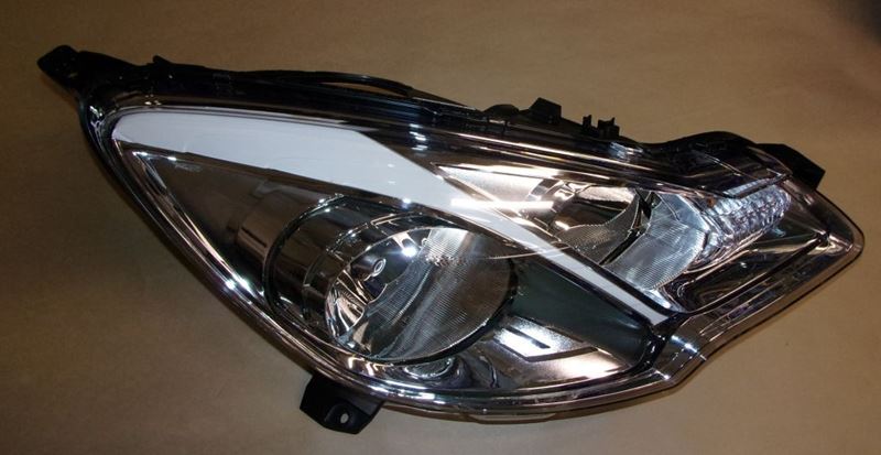 Reflektor Citroen C3 II prawy