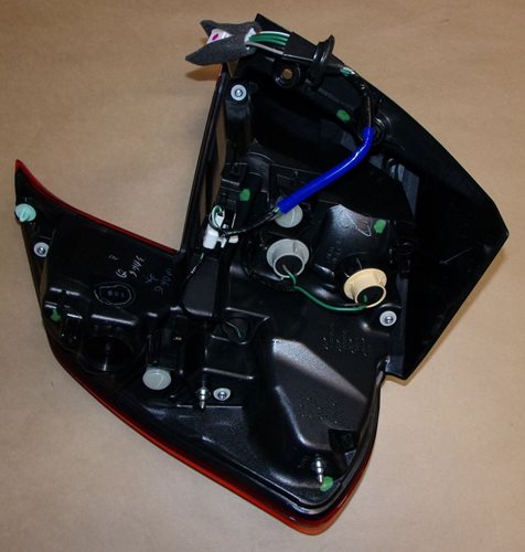 Lampa tylna Citroen C4 Aircross lewa