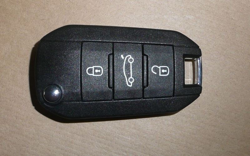 Kluczyk obudowa pilota Peugeot Expert III