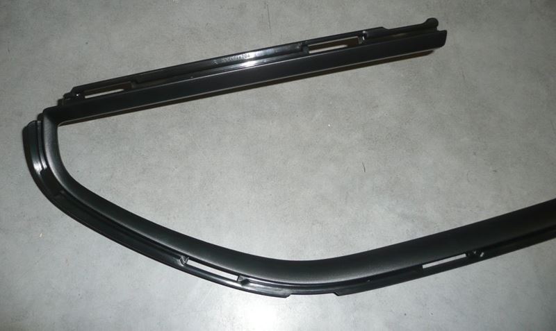 Listwa pod zderzak Citroen C4 Picasso II