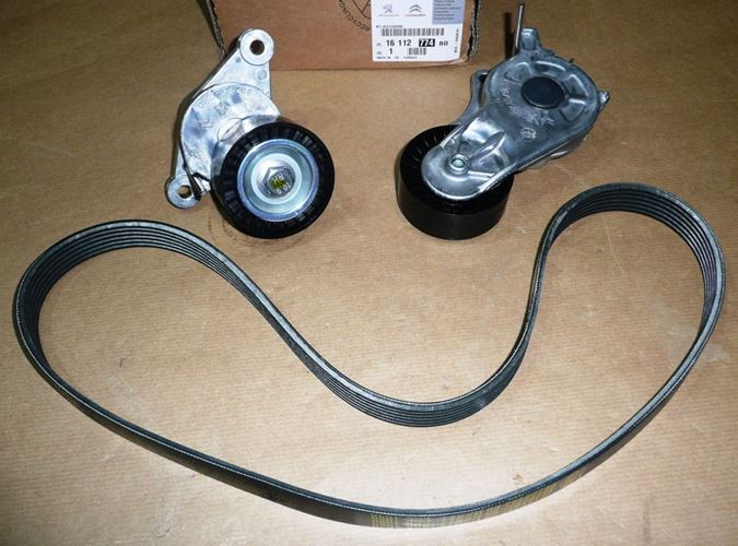 Komplet paska klinowego Citroen C3 C4 Peugeot 208 308 1.6 Hdi