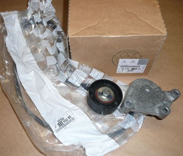 Komplet paska klinowego Citroen C4 Picasso Peugeot 301 1.6 Hdi