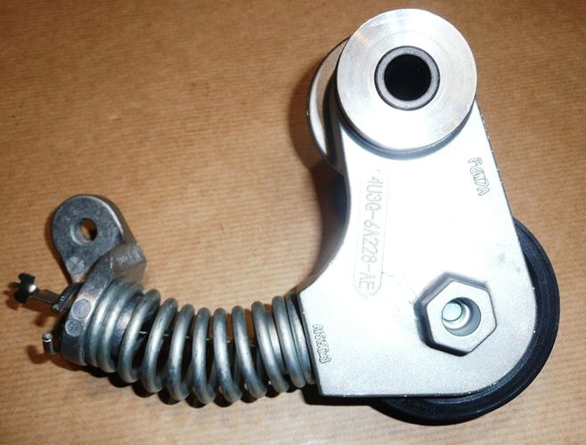 Napinacz alternatora Citroen C5 III C6 Peugeot 407 2.7 Hdi