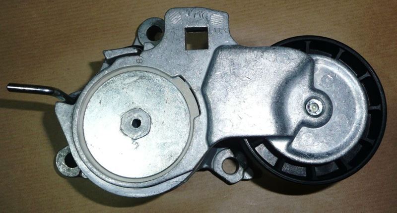 Napinacz alternatora Citroen C4 C5 X7 Peugeot 307 308 407