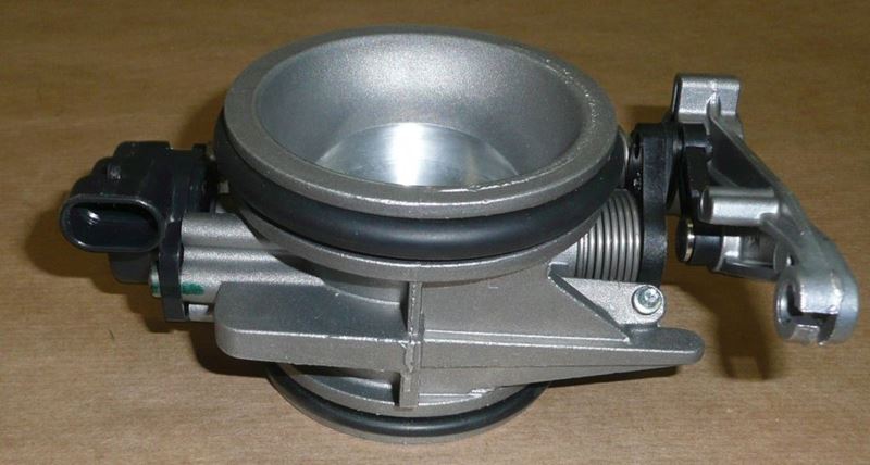Przepustnica Renault Megane 1.4 1.6 16V